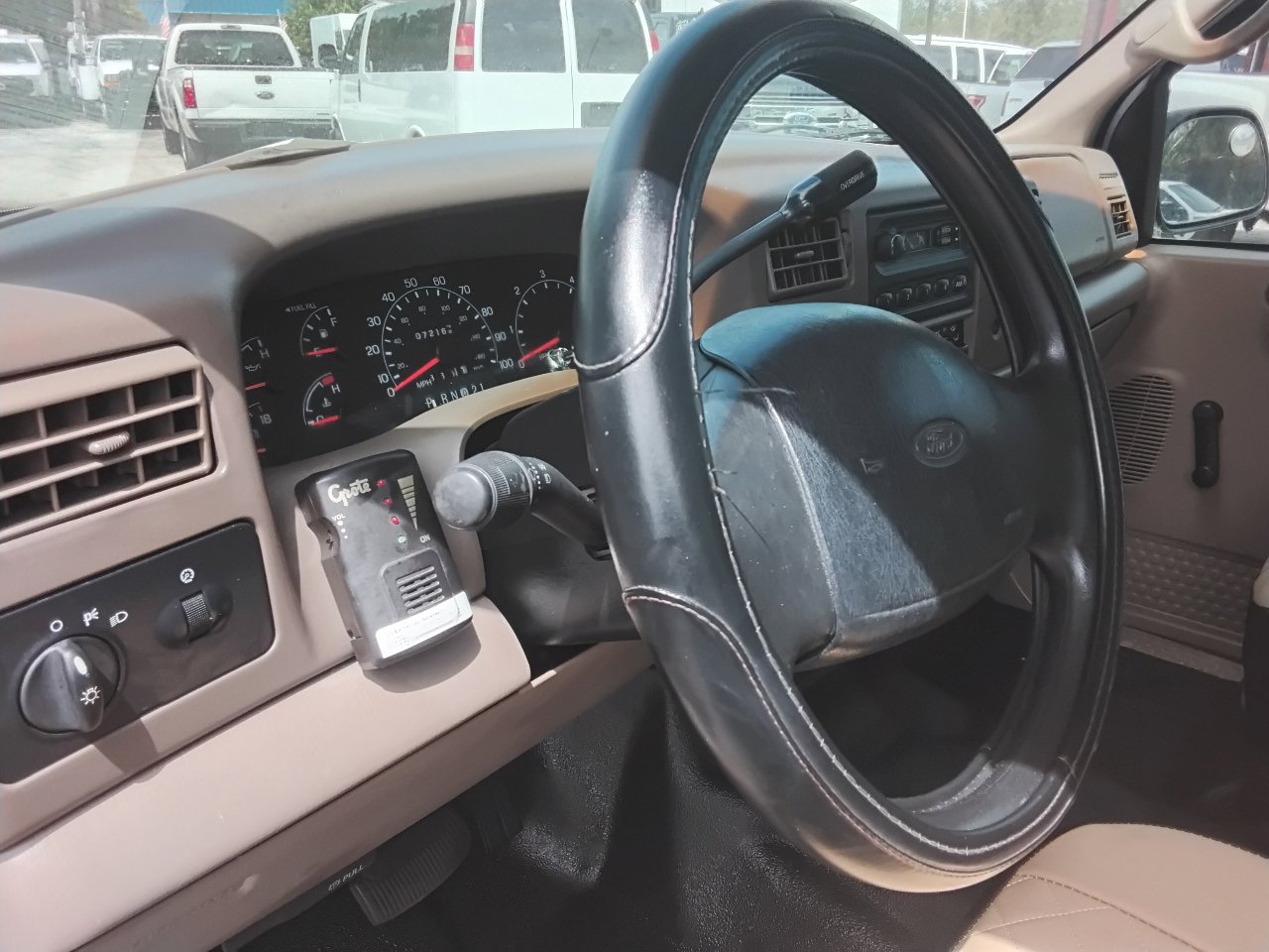 Used 2001 Ford F250 XL image 12