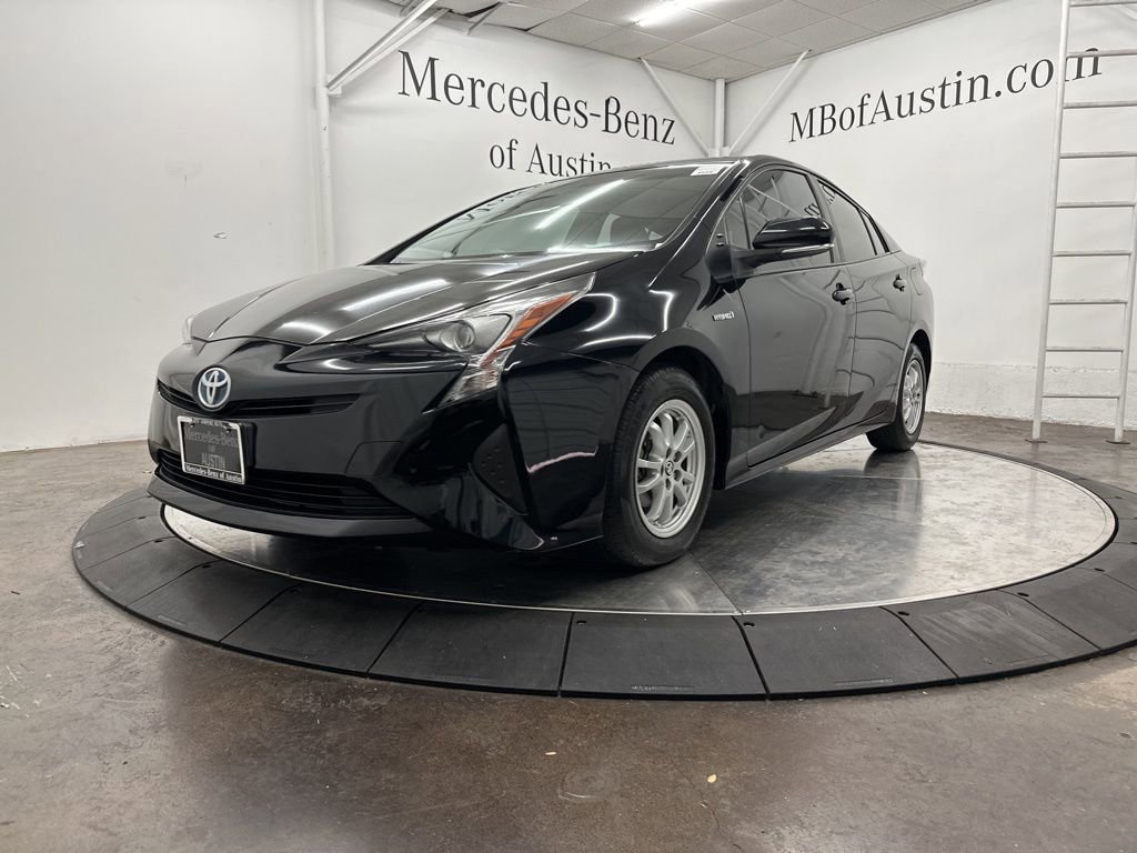 Used 2016 Toyota Prius Two w/ Preferred Accessory Package FWD image 3