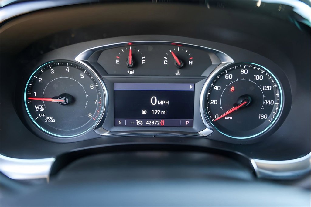 Used 2023 Chevrolet Traverse LT image 11