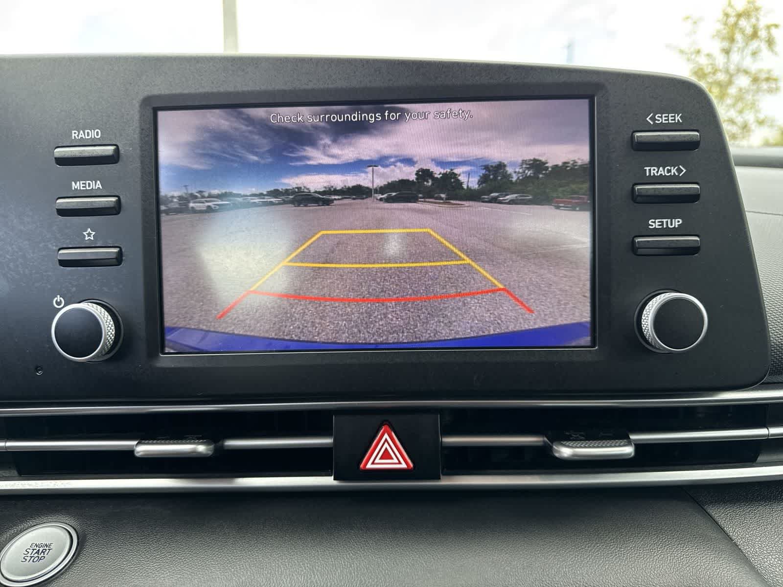 Used 2023 Hyundai Elantra SEL FWD image 34