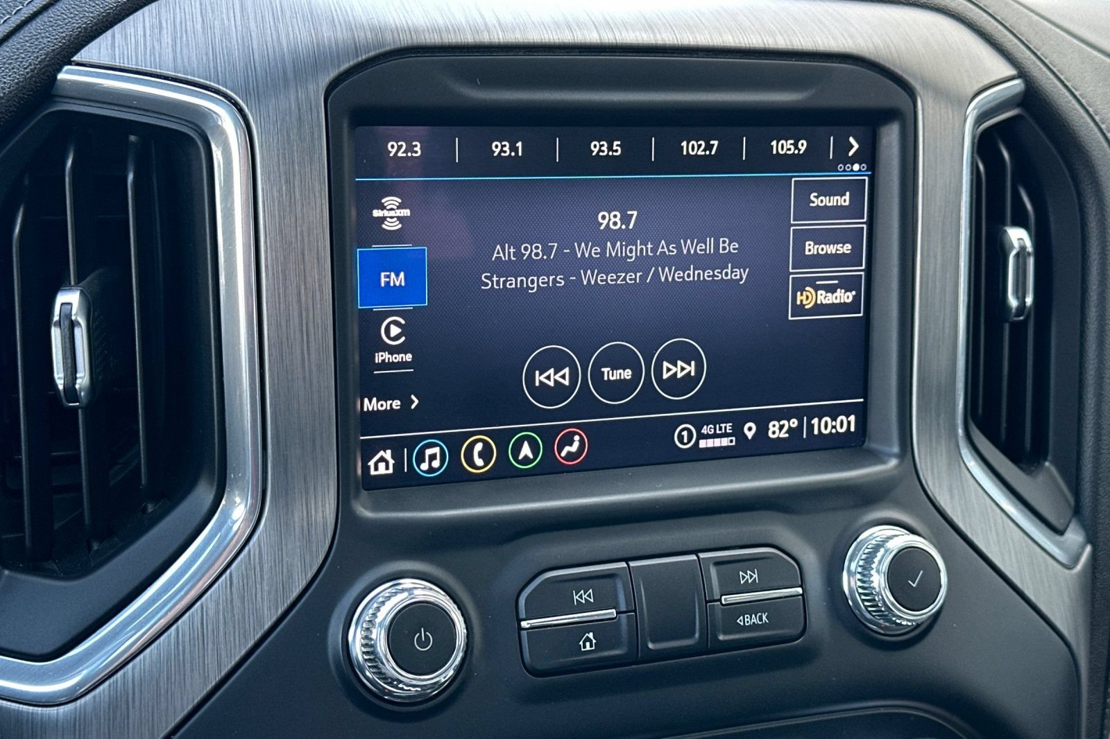 Certified 2021 GMC Sierra 2500 Denali w/ Denali Black Diamond Edition AWD/4WD image 25