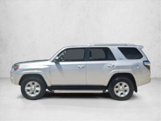 Used 2016 Toyota 4Runner SR5 AWD/4WD image 7