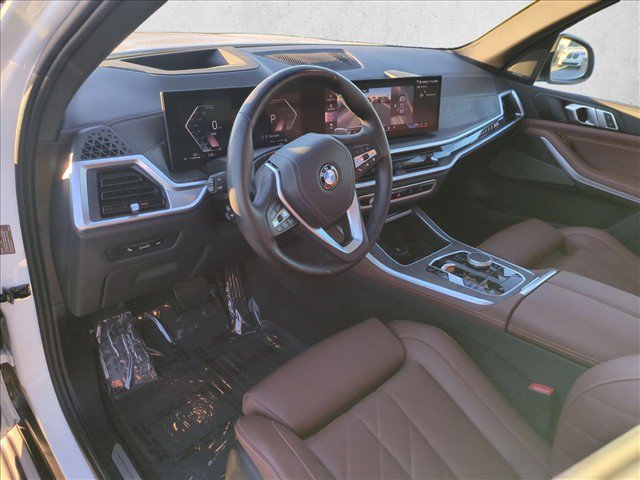 Used 2024 BMW X5 sDrive40i w/ Premium Package RWD image 10