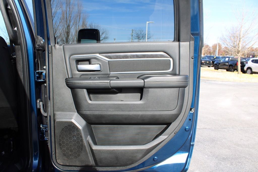 Used 2024 RAM 2500 Big Horn w/ Bed Utility Group image 23