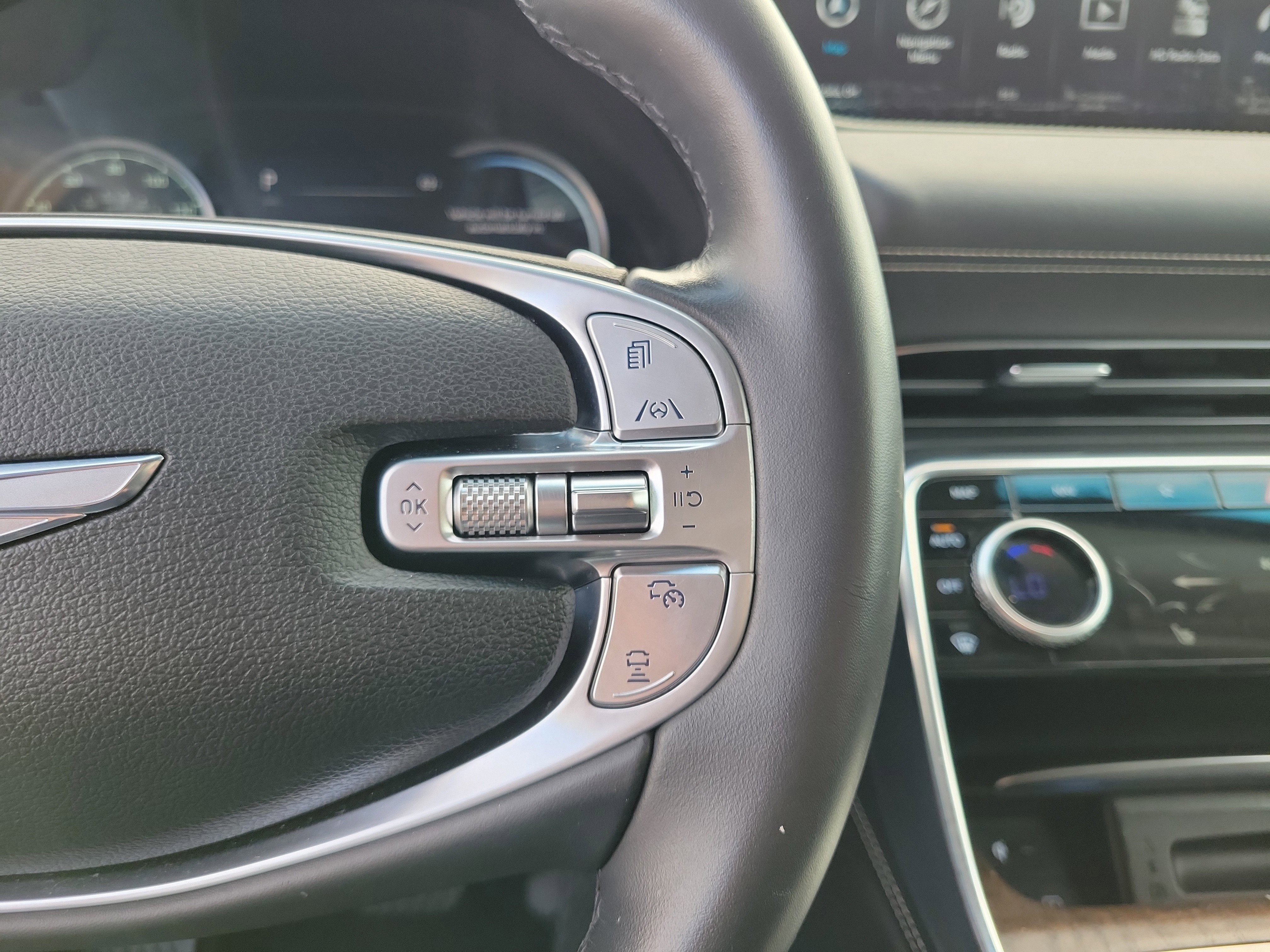 Used 2024 Genesis GV80 2.5T image 23