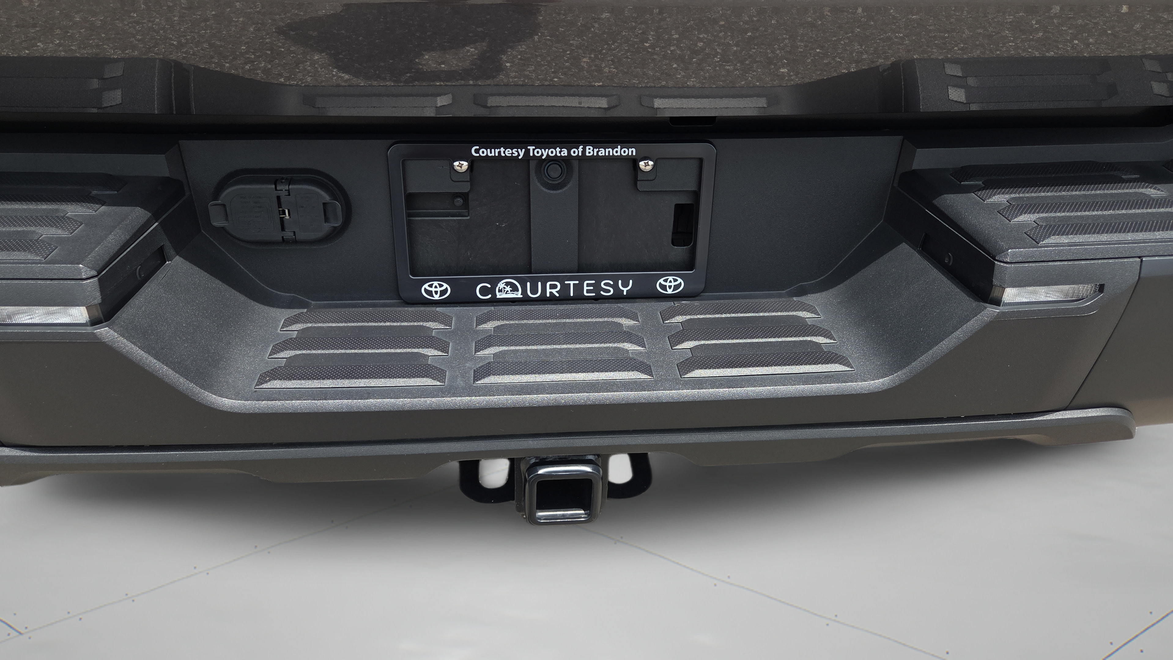 Certified 2025 Toyota Tundra SR5 AWD/4WD image 31