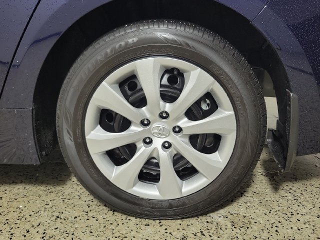 Used 2026 Toyota Corolla LE FWD image 8