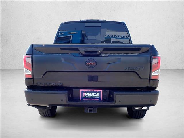 Used 2020 Nissan Titan PRO-4X w/ Pro-4x Convenience Package AWD/4WD image 3