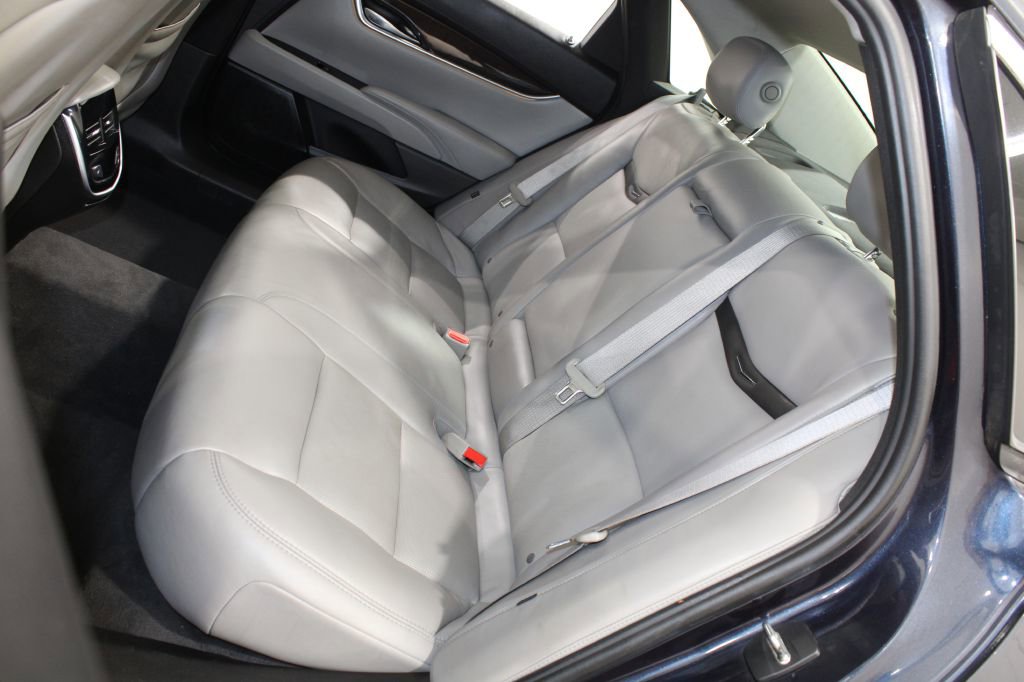 Used 2013 Cadillac XTS Luxury w/ Driver Awareness Package image 19