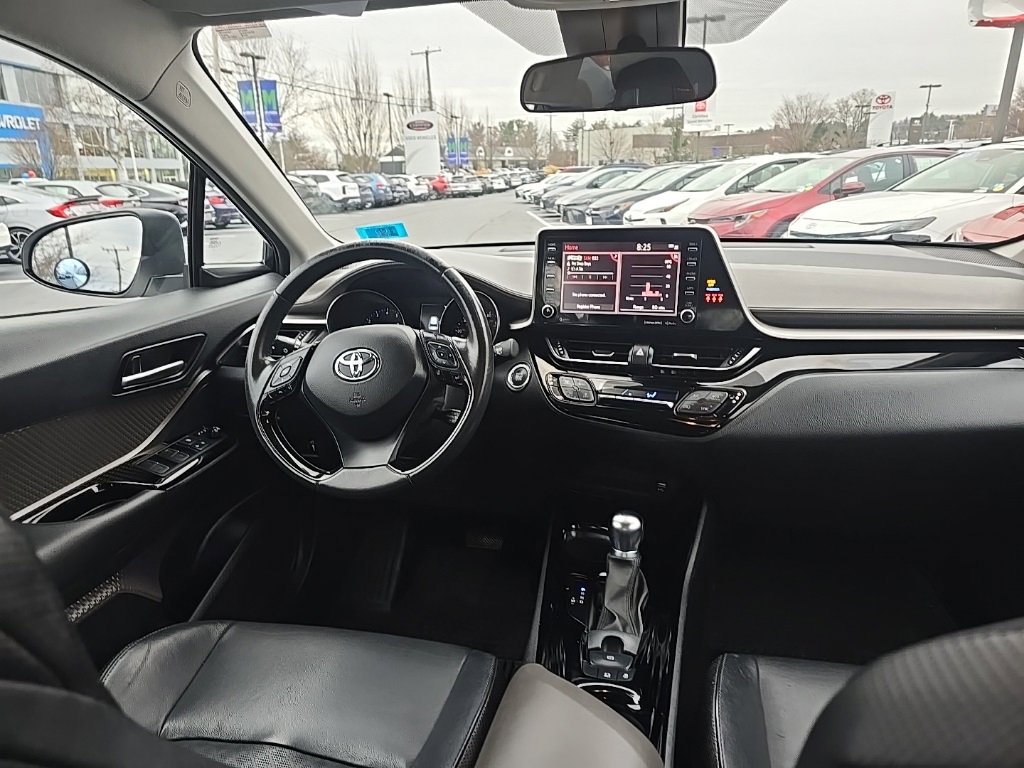 Certified 2021 Toyota C-HR Limited image 15