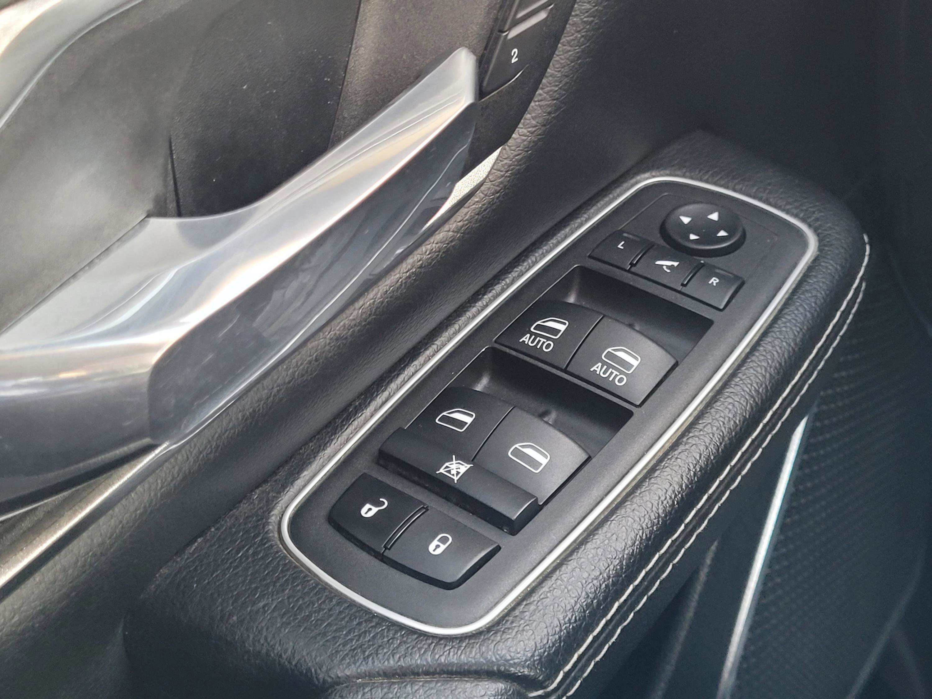 Used 2022 RAM 1500 Laramie image 24