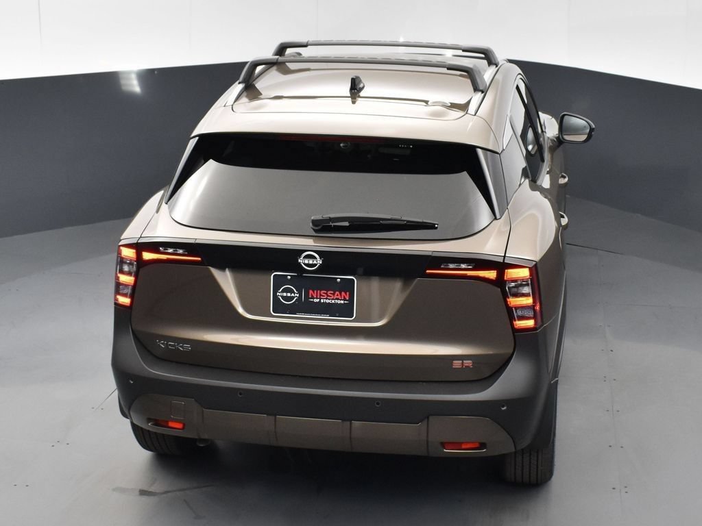 New 2026 Nissan Kicks SR w/ Illumination Package FWD image 50