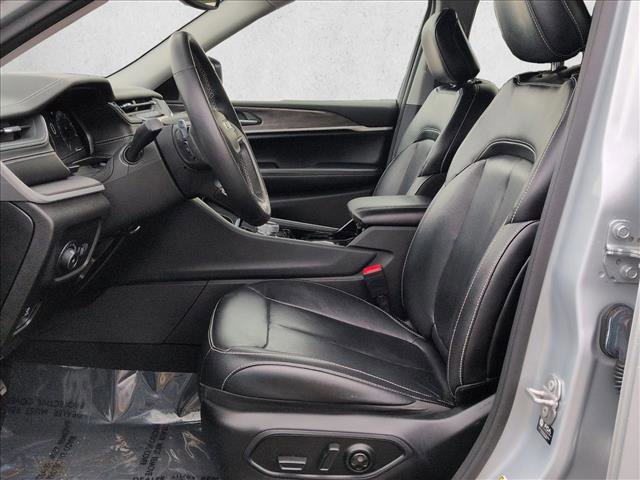 Used 2021 Jeep Grand Cherokee L Limited image 16