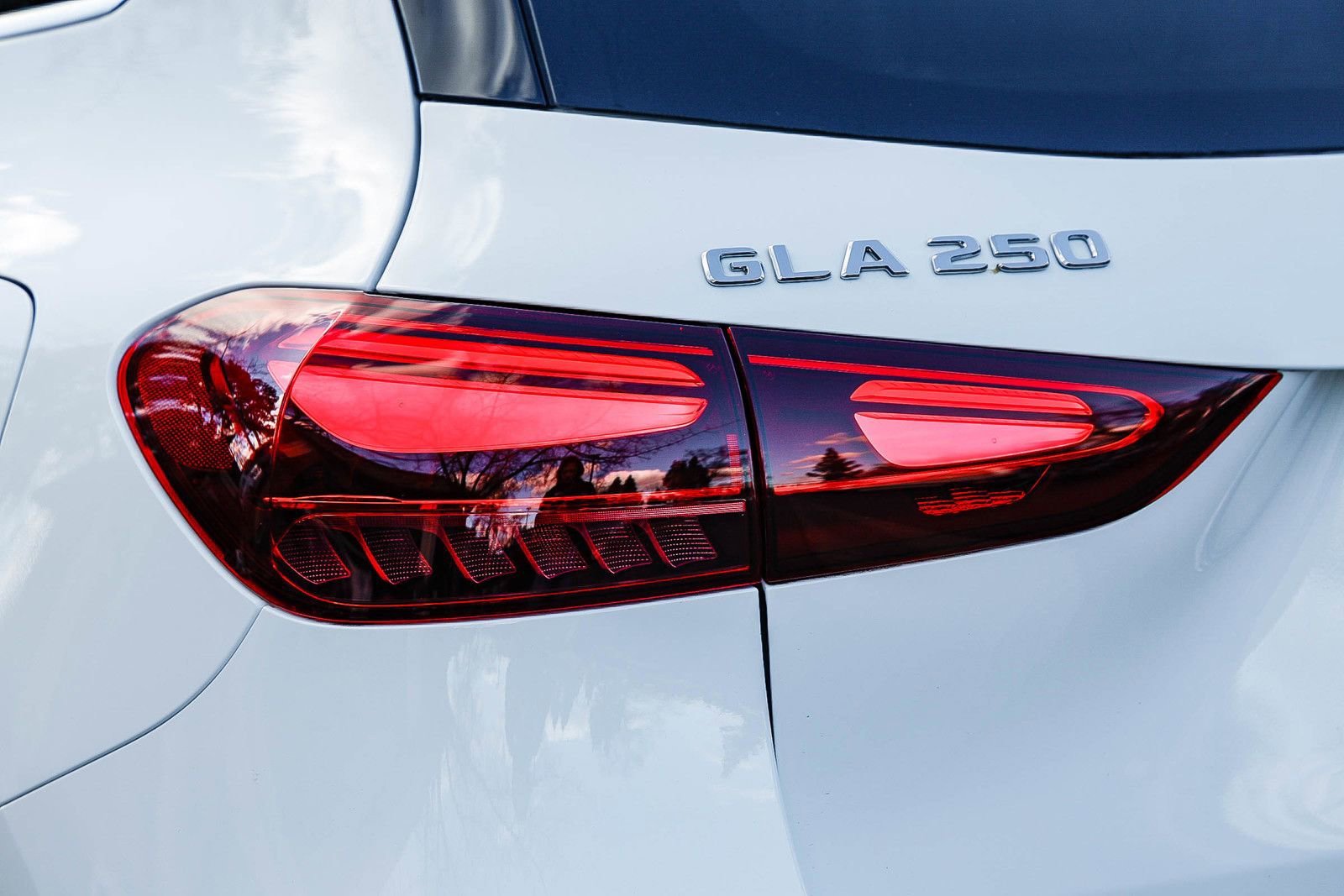 Certified 2025 Mercedes-Benz GLA 250 image 8