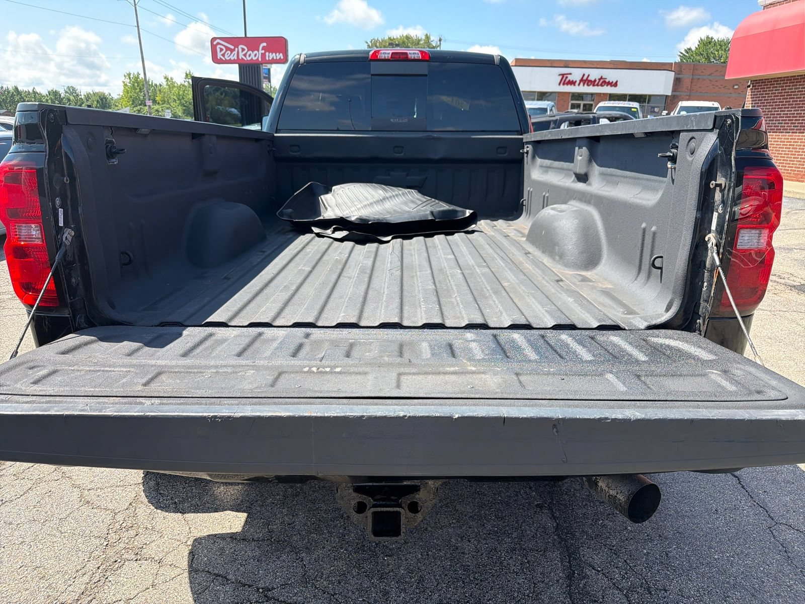 Used 2015 Chevrolet Silverado 3500 High Country AWD/4WD image 25
