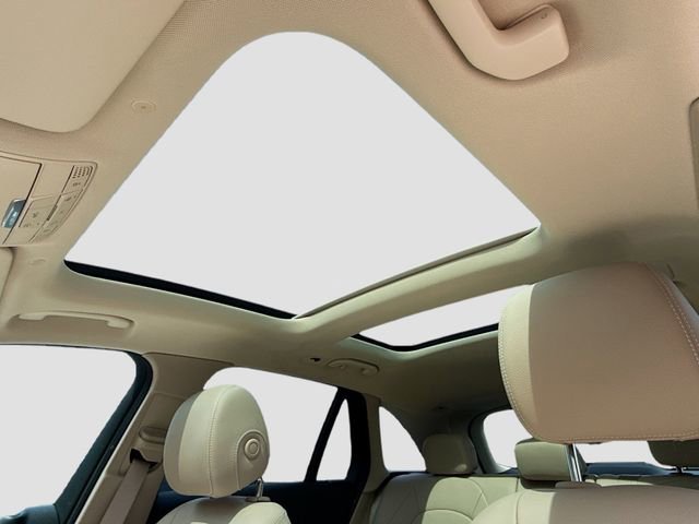 Used 2021 Mercedes-Benz GLC 300 4MATIC image 24