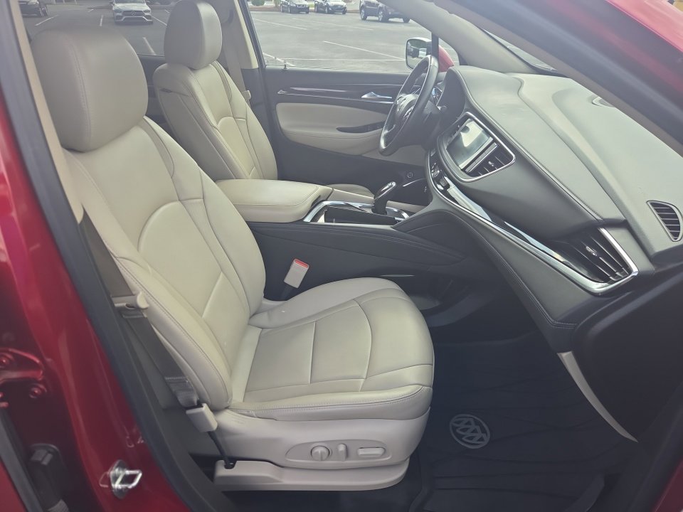 Used 2021 Buick Enclave Essence w/ Sound and Sites Package FWD image 32