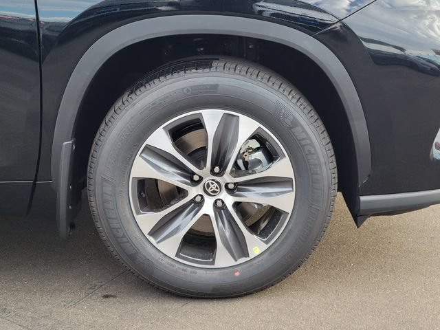 New 2026 Toyota Highlander XLE AWD/4WD image 22