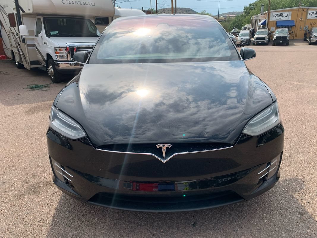 Used 2017 Tesla Model X 75D AWD/4WD image 2