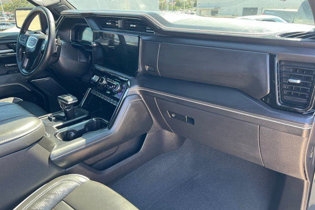 Used 2024 GMC Sierra 1500 AT4X image 23
