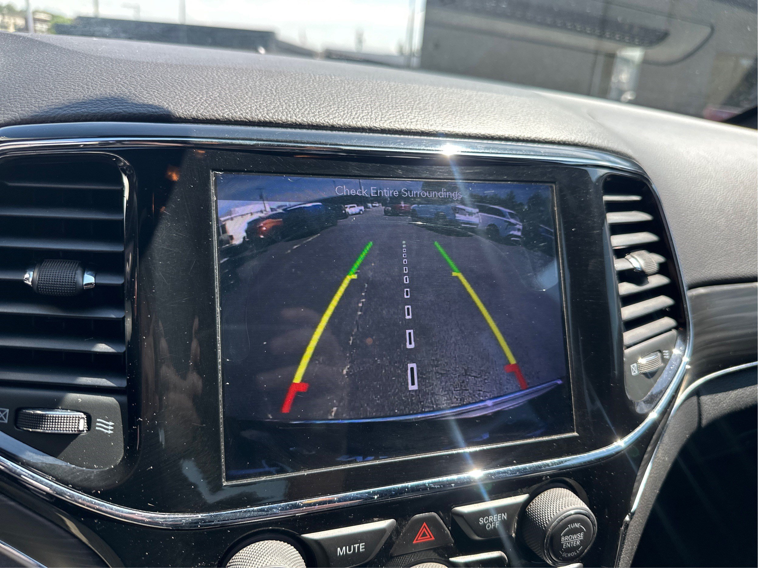 Used 2019 Jeep Grand Cherokee Limited AWD/4WD image 29