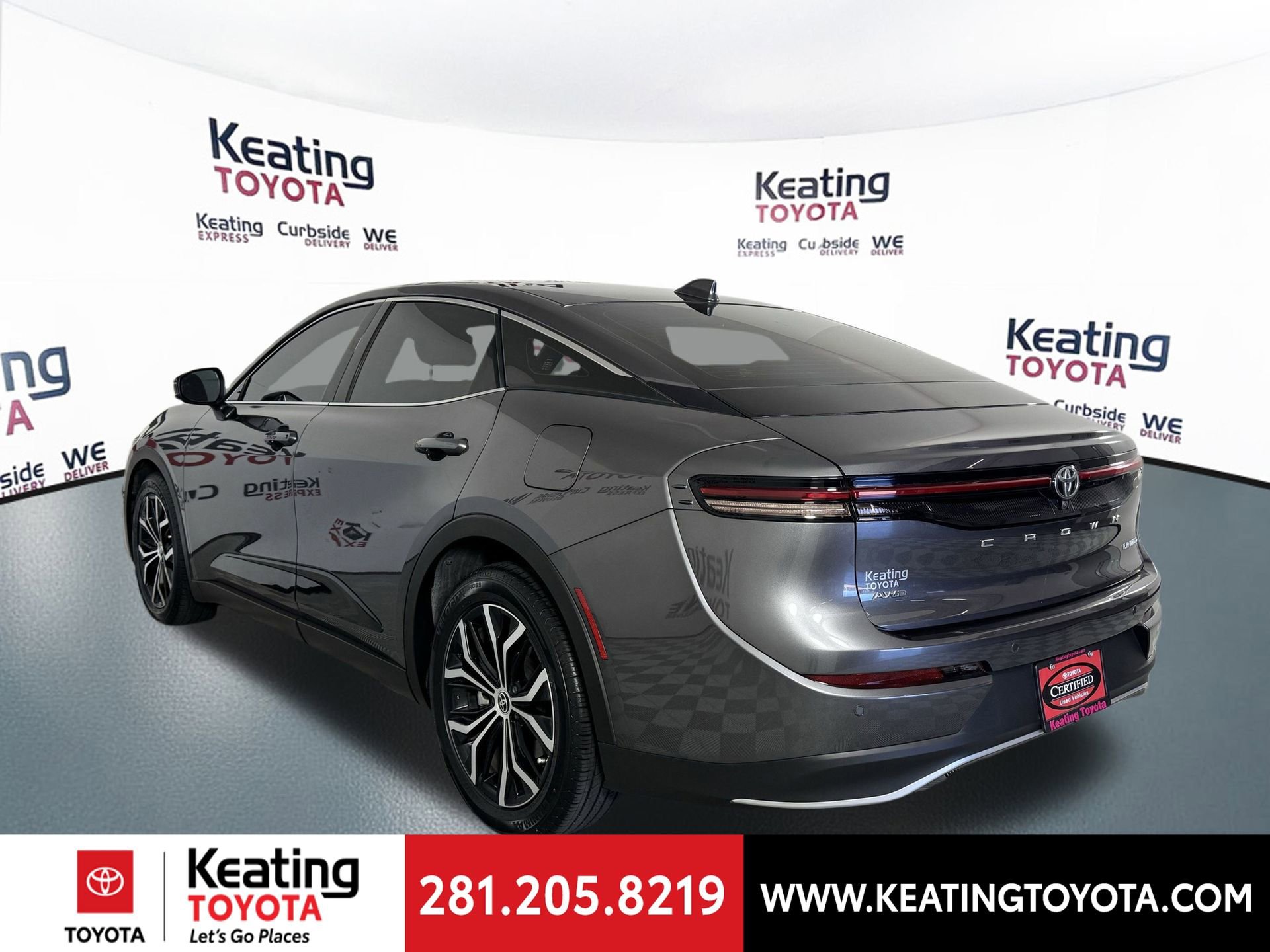 Certified 2023 Toyota Crown Limited image 8