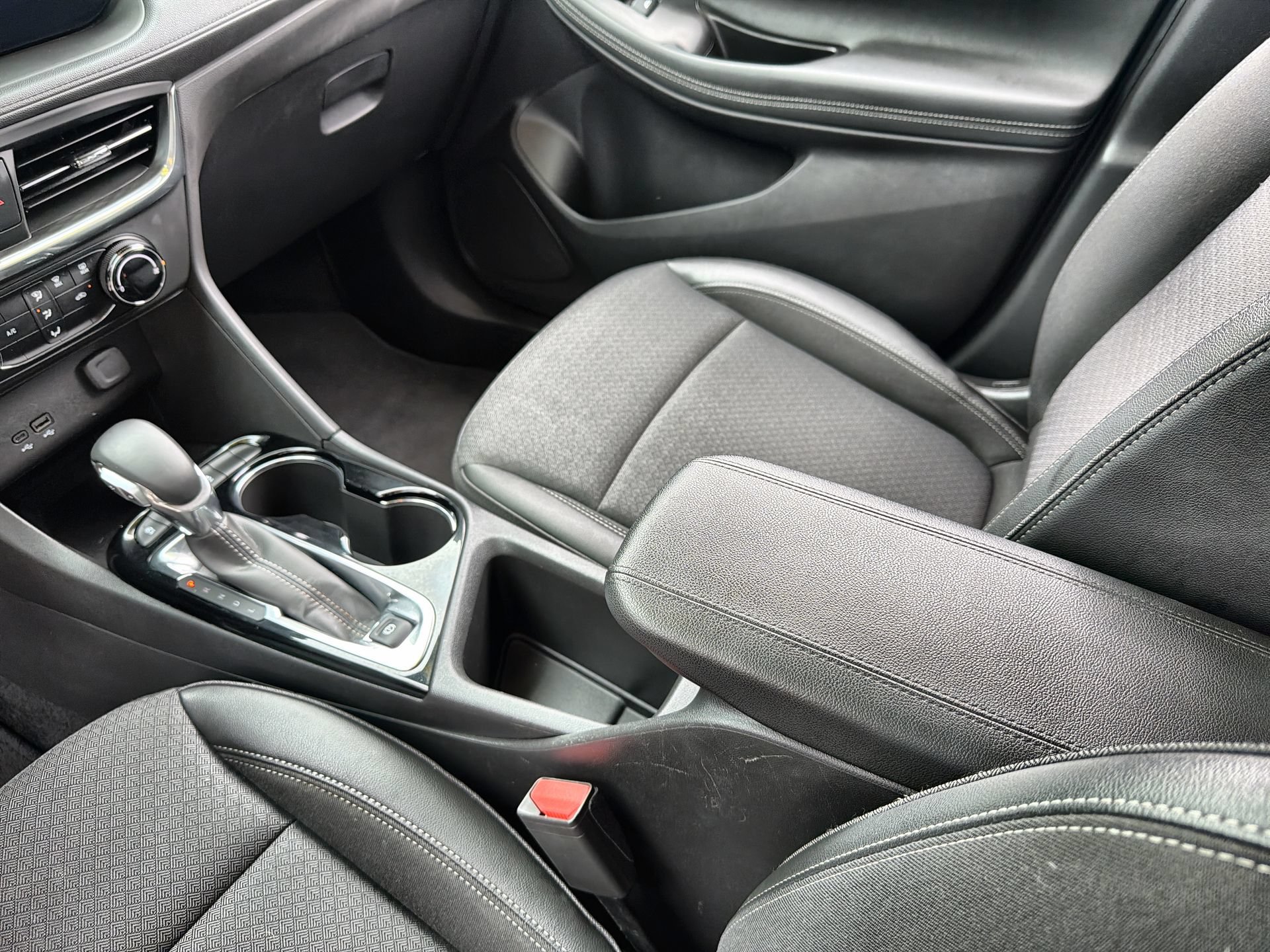 Used 2025 Buick Encore GX Preferred FWD image 20