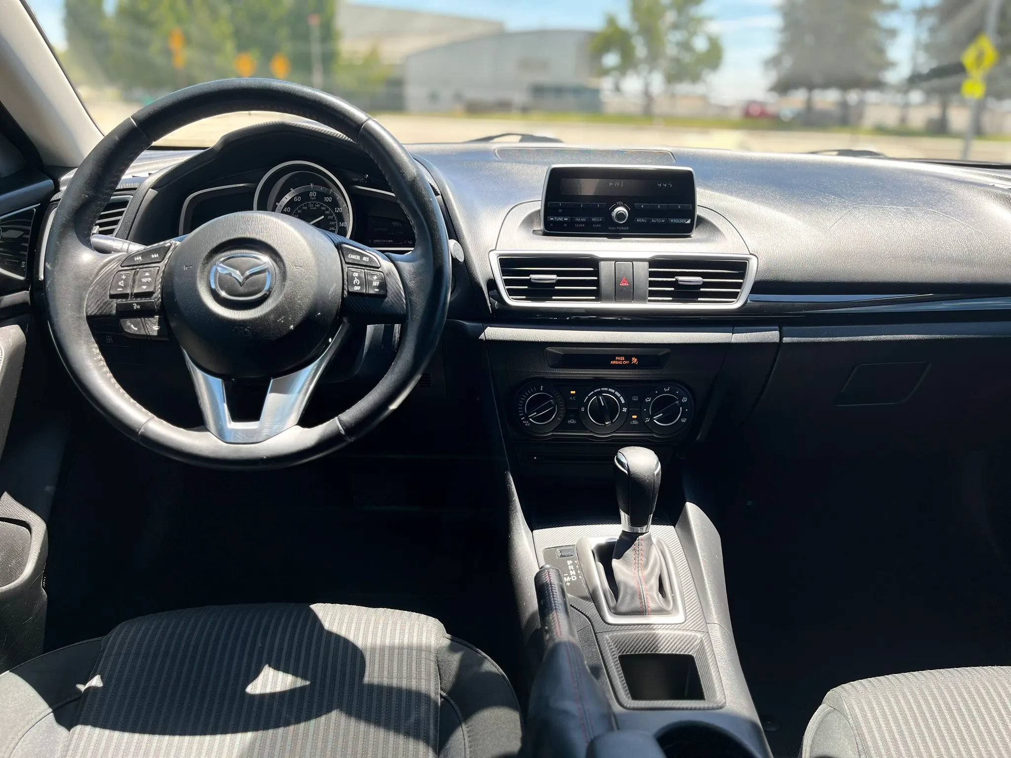 Used 2014 MAZDA MAZDA3 i Touring FWD image 14