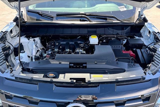 New 2026 Nissan Pathfinder SL image 12