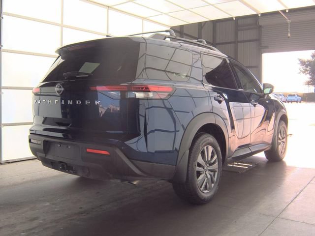 Certified 2025 Nissan Pathfinder SV w/ SV Premium Package FWD image 10