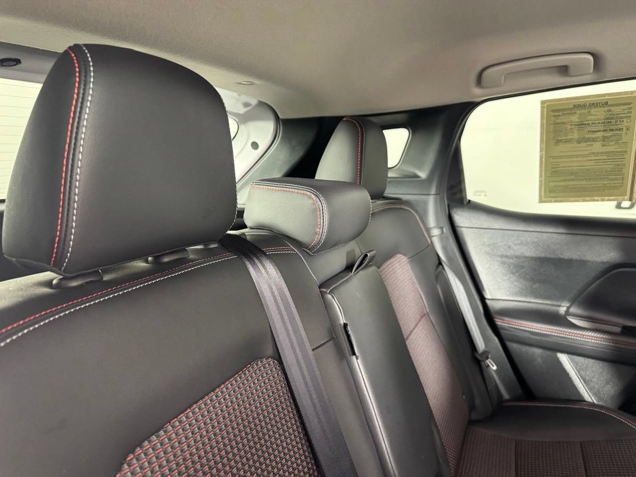 Used 2025 Nissan Kicks SR FWD image 29