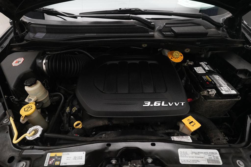 Used 2018 Dodge Grand Caravan GT FWD image 3