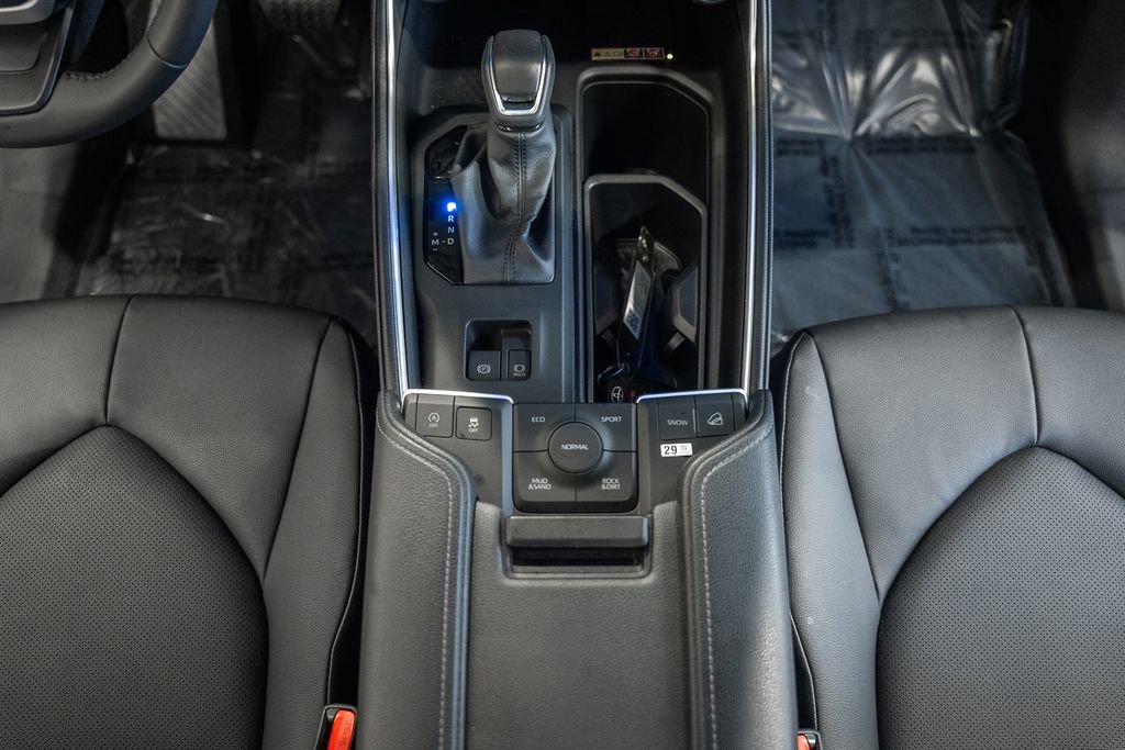 Used 2026 Toyota Grand Highlander XLE image 26