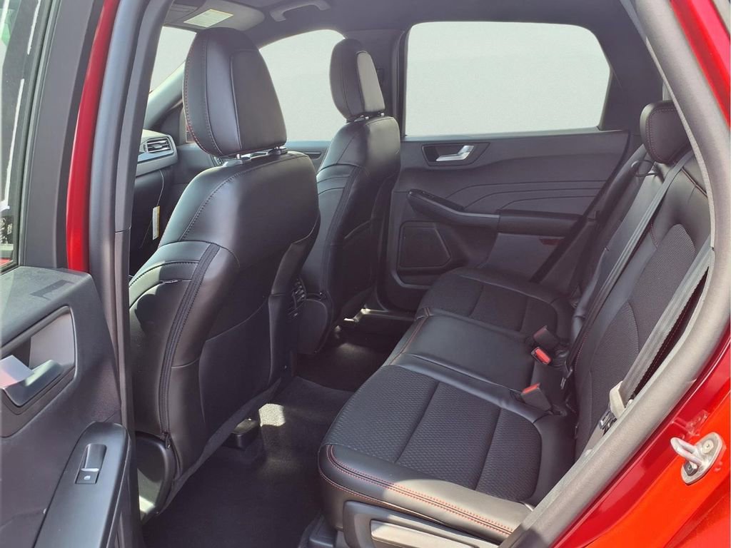 New 2026 Ford Escape ST-Line Select w/ Equipment Group 401A image 19