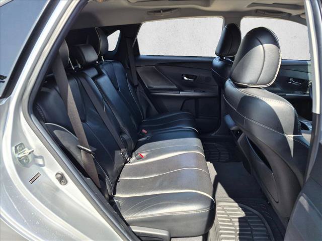 Used 2013 Toyota Venza XLE w/ XLE Premium Pkg FWD image 16
