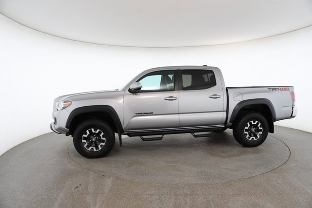 Used 2021 Toyota Tacoma SR image 5