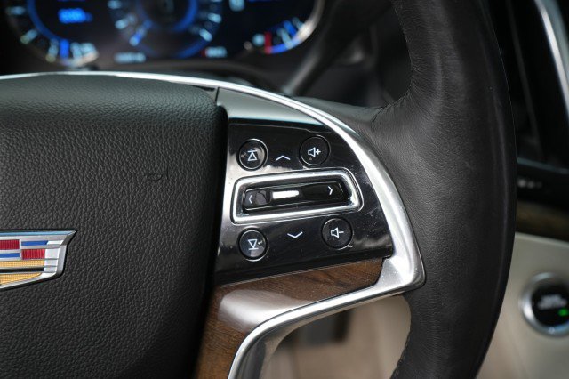 Used 2020 Cadillac Escalade Luxury image 45