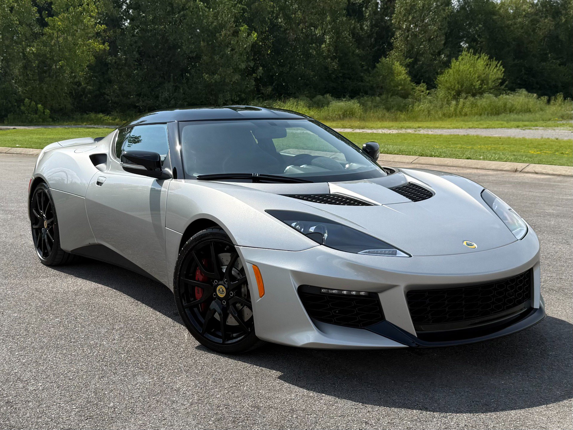Used 2017 Lotus Evora 400 RWD image 1