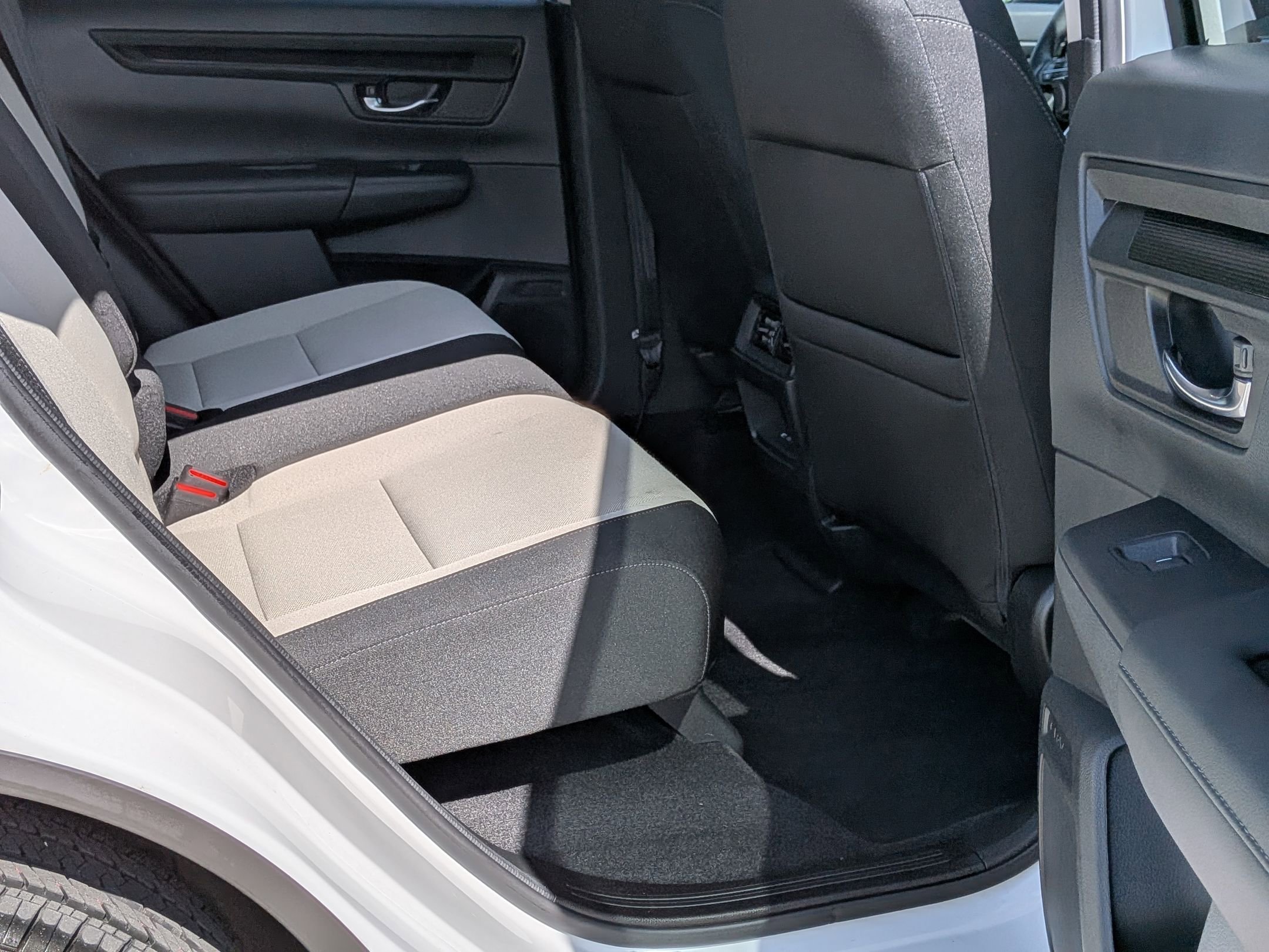 Certified 2024 Honda CR-V EX image 29