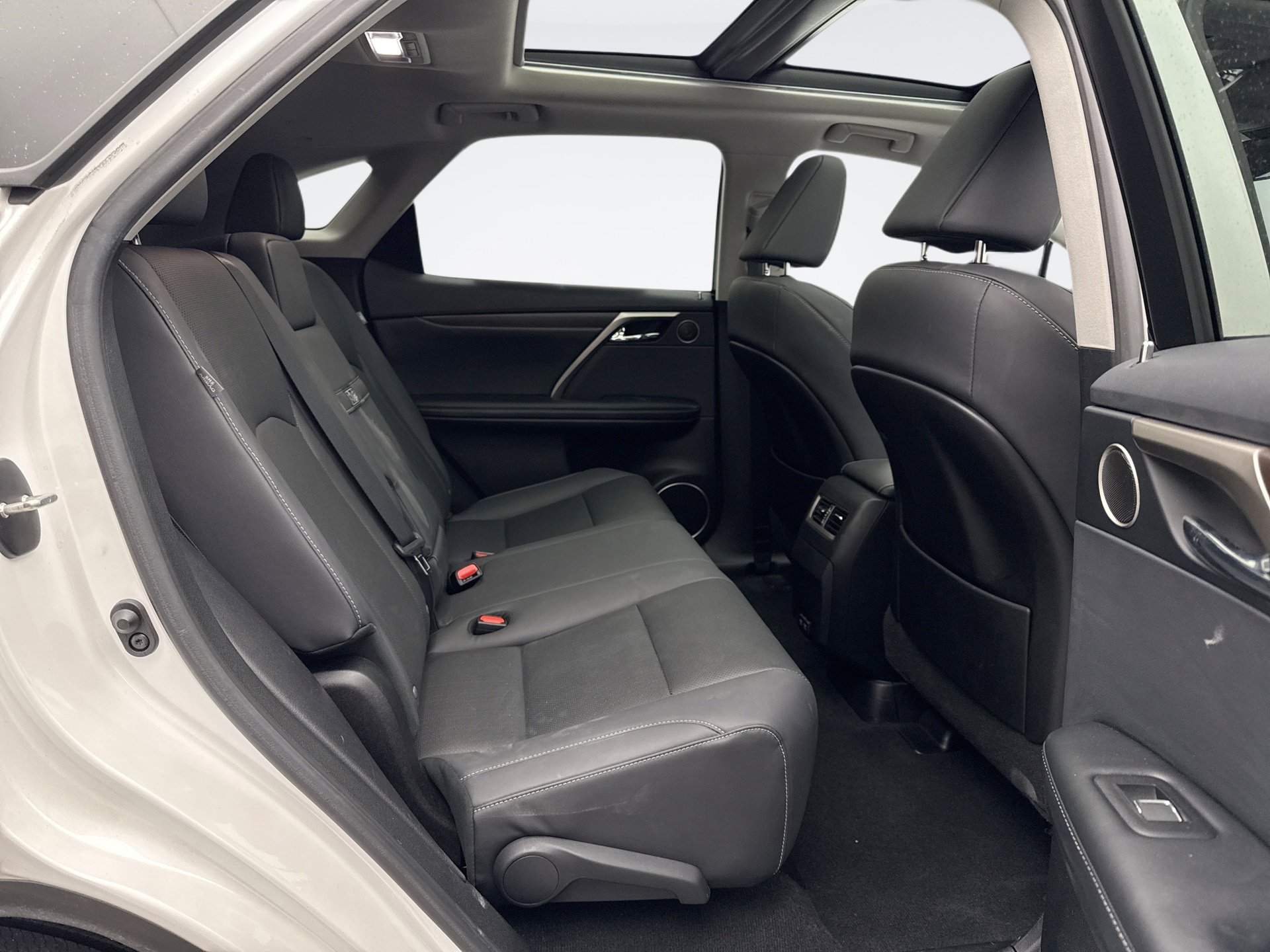 Used 2022 Lexus RX 350 350 4WD NAV image 20