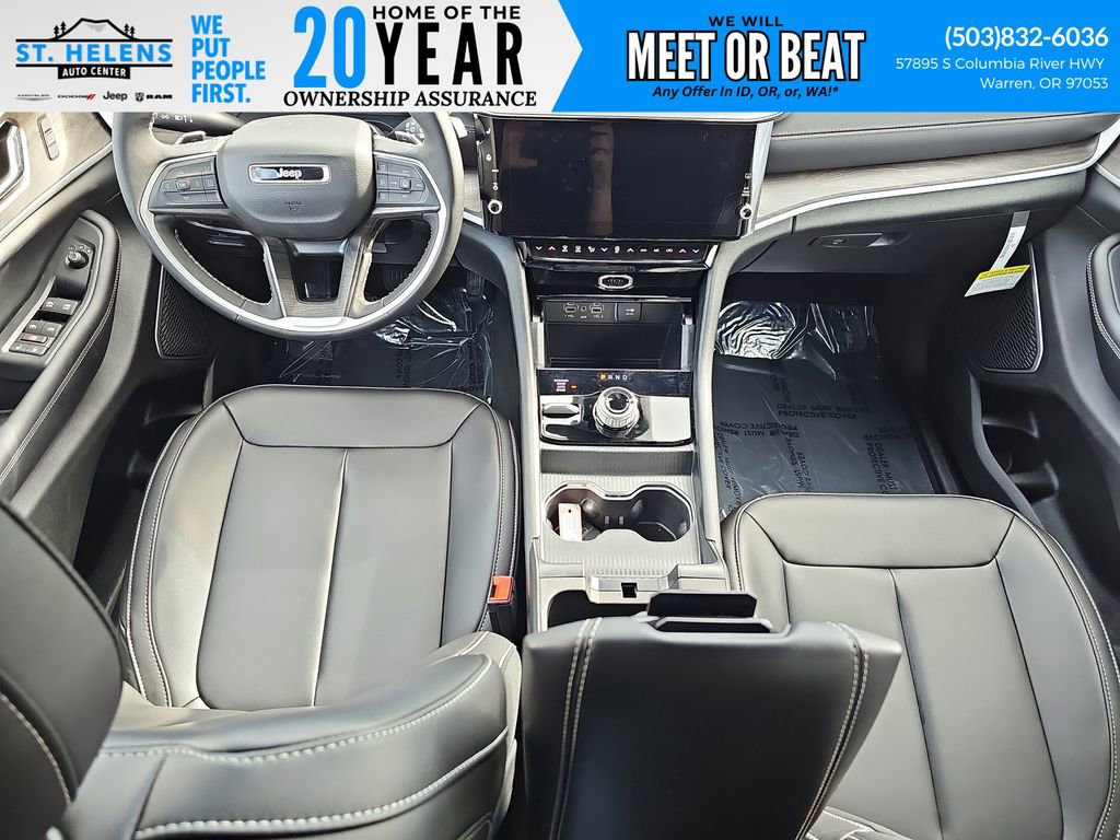 New 2026 Jeep Grand Cherokee L Limited w/ Trailer Tow Package image 32