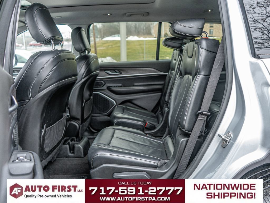 Used 2021 Jeep Grand Cherokee L Limited AWD/4WD image 10