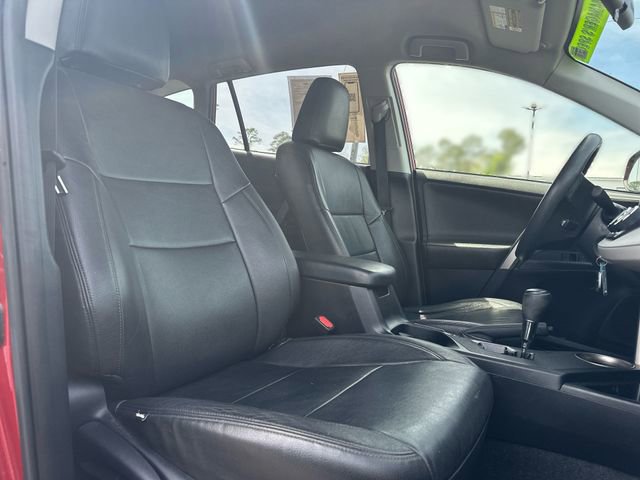 Used 2015 Toyota RAV4 LE FWD image 27