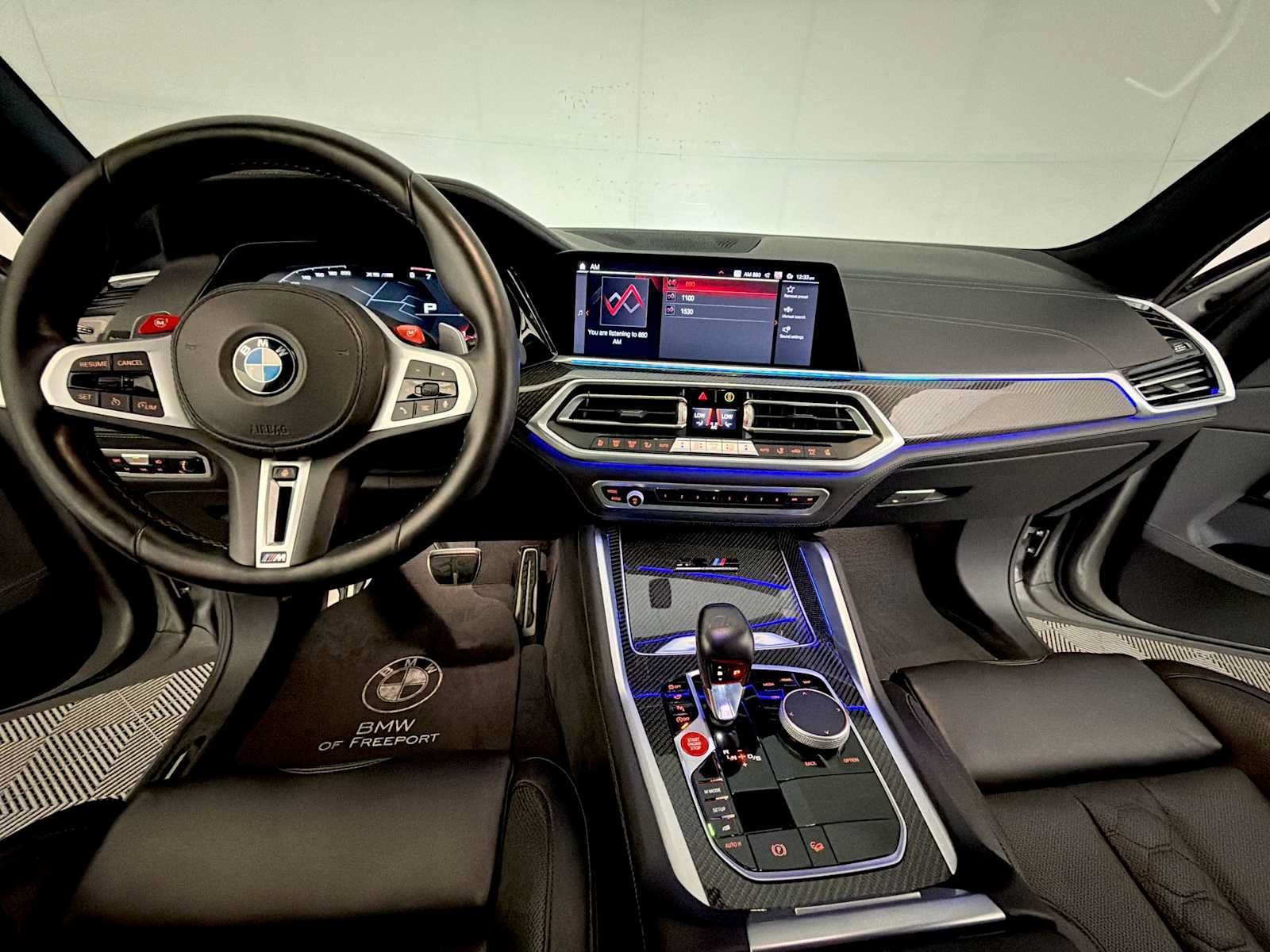 Used 2021 BMW X5 M w/ Competition Package AWD/4WD image 16