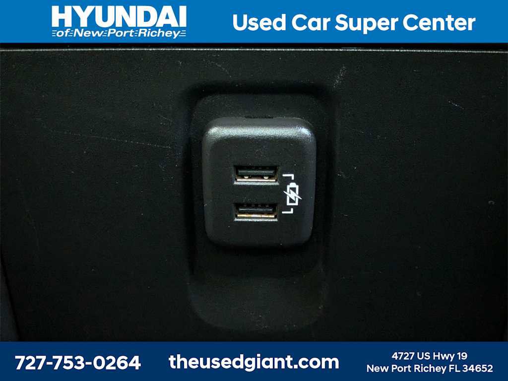 Used 2019 Chevrolet Traverse LT image 21