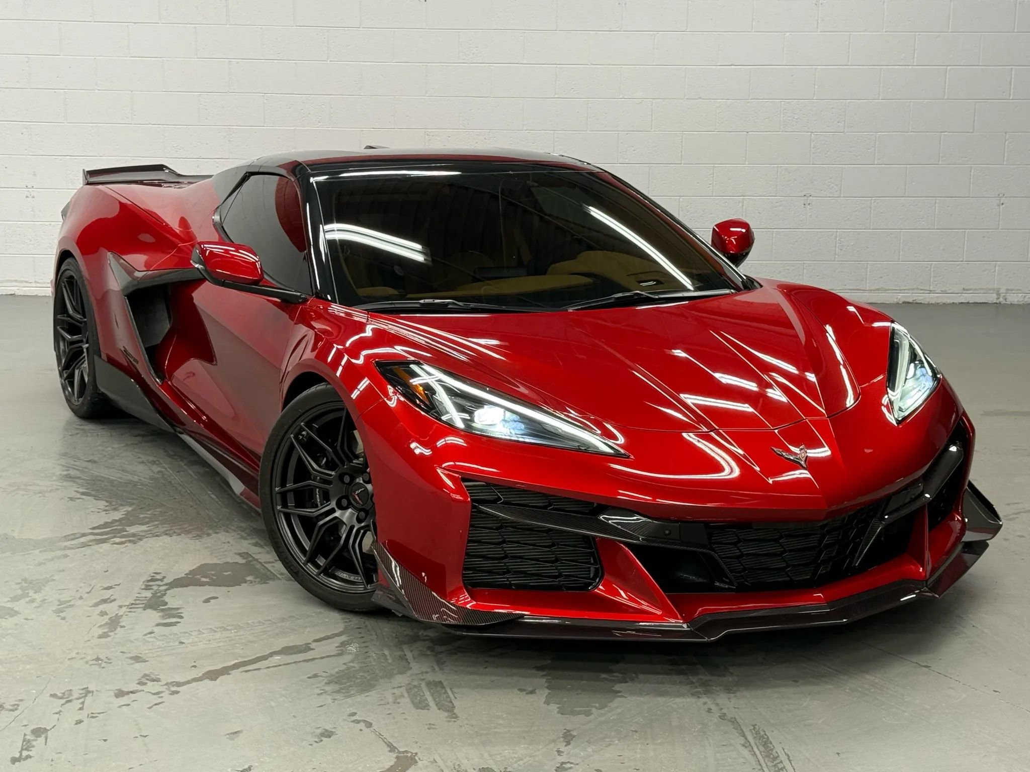 Used 2023 Chevrolet Corvette Z06 w/ Stealth Interior Trim Package image 37