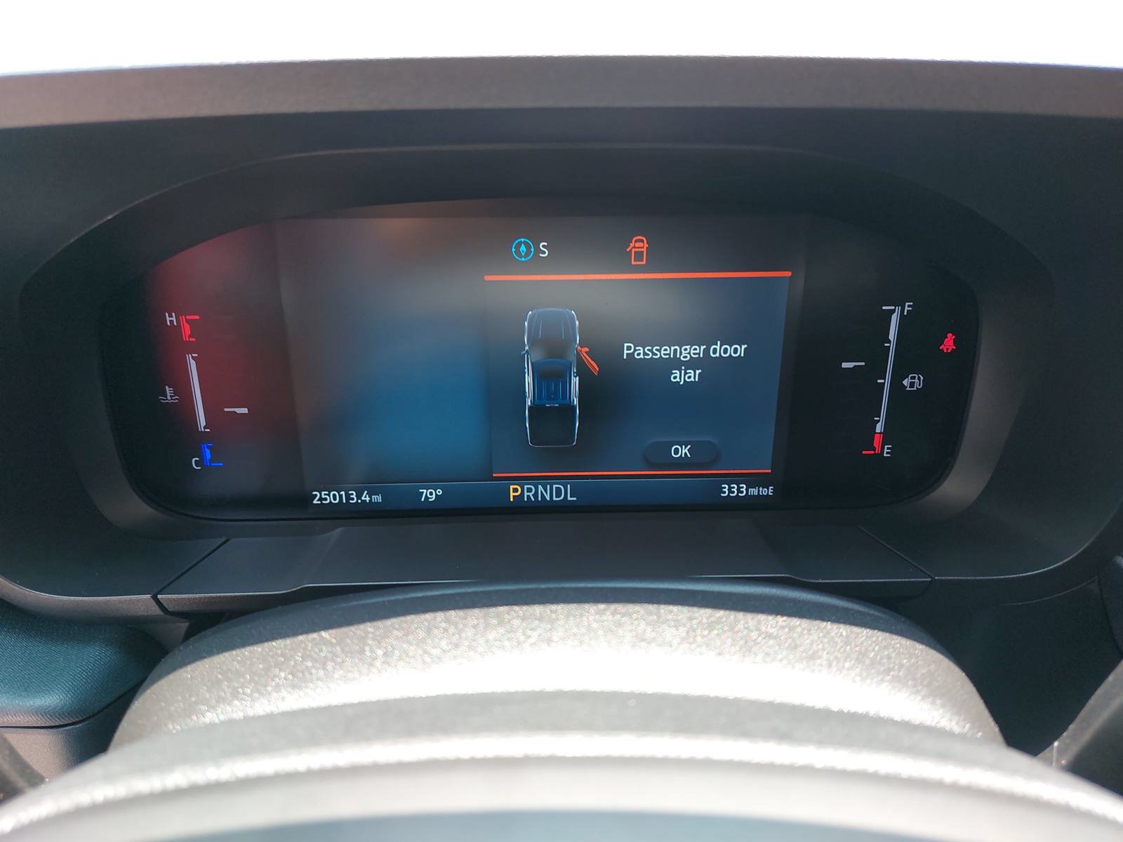 Used 2025 Ford Maverick XLT w/ Equipment Group 301A AWD/4WD image 19