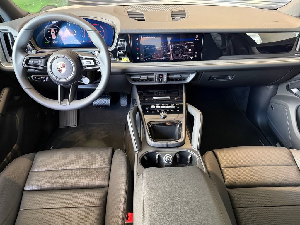New 2026 Porsche Cayenne AWD/4WD image 32