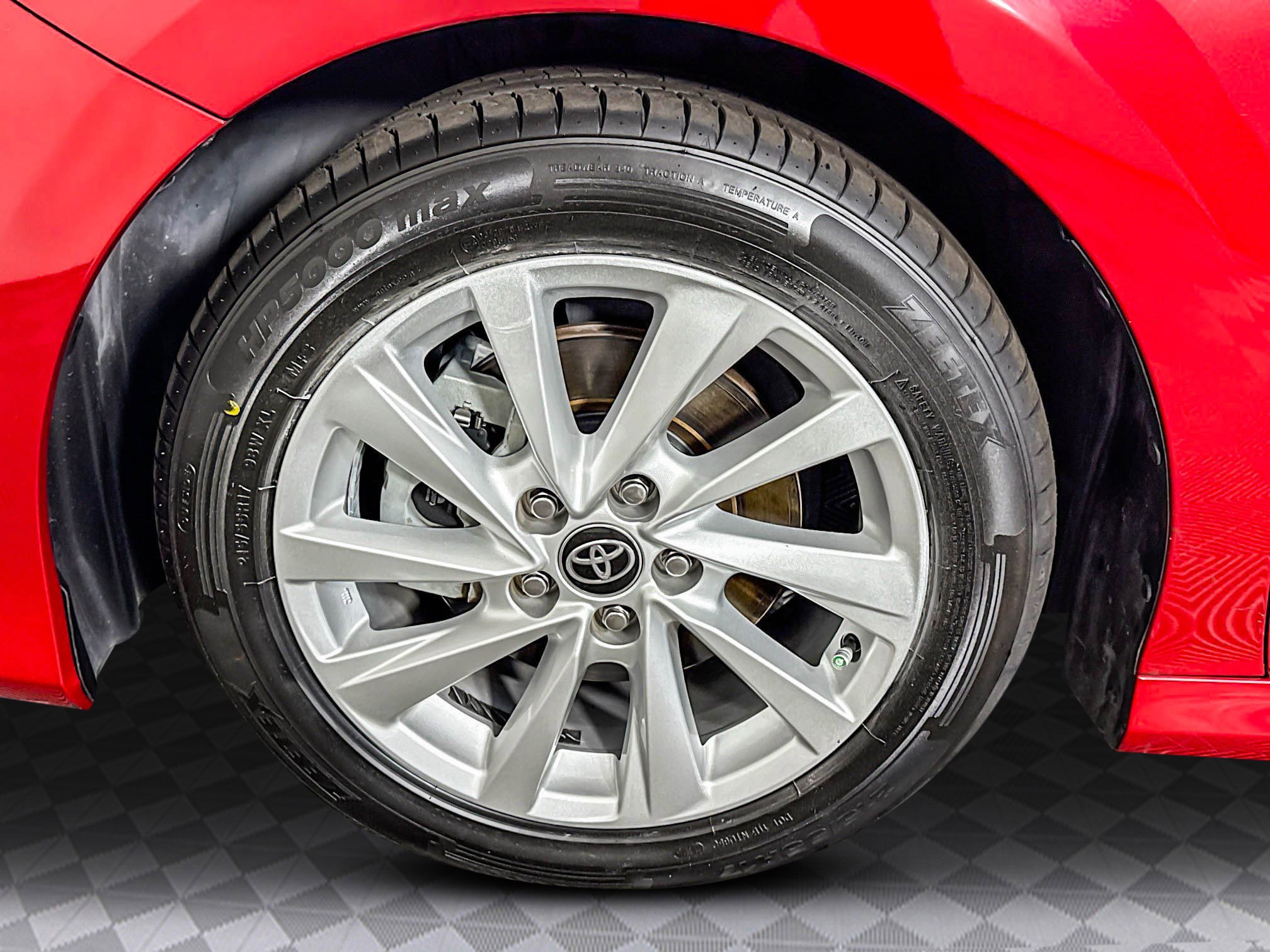 Used 2024 Toyota Camry LE image 36