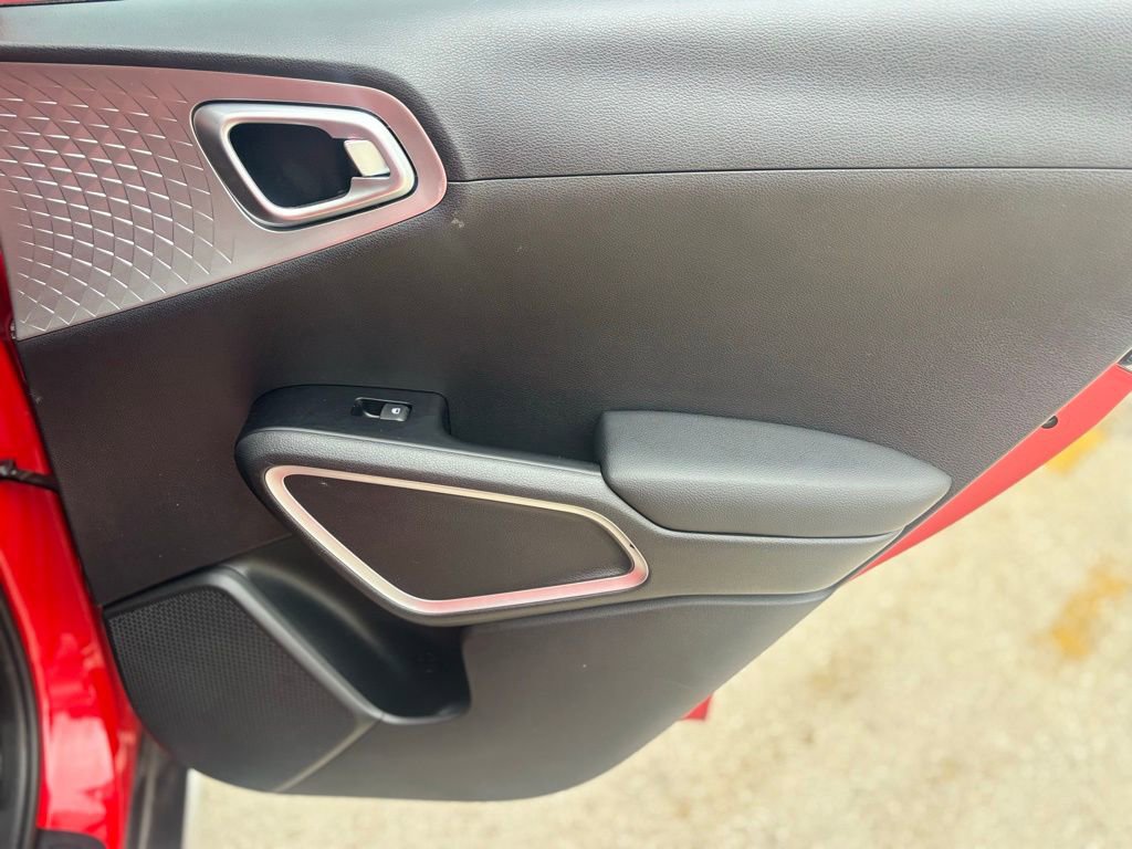 Used 2020 Kia Soul X-Line image 19